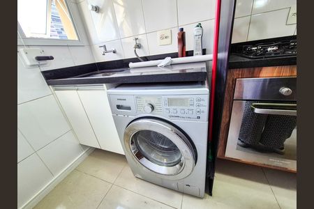 Apartamento para alugar com 74m², 2 quartos e 2 vagas Apartamento para alugar com 74m², 2 quartos e 2 vagasLavanderia