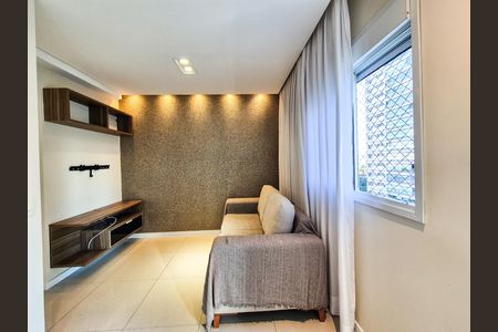 Sala de apartamento para alugar com 2 quartos, 74m² em Santo Amaro, São Paulo