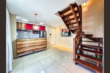 Apartamento para alugar com 74m², 2 quartos e 2 vagas Apartamento para alugar com 74m², 2 quartos e 2 vagasSala