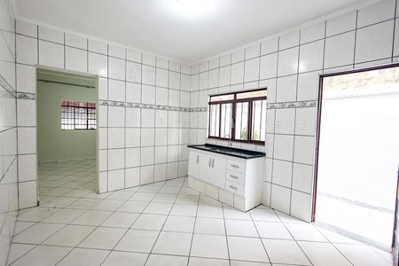 Cozinha de casa para alugar com 2 quartos, 104m² em Parque Residencial Indaia, Indaiatuba