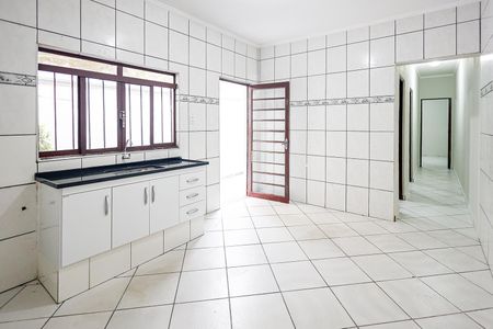 Casa para alugar com 104m², 2 quartos e 2 vagas Casa para alugar com 104m², 2 quartos e 2 vagasCozinha