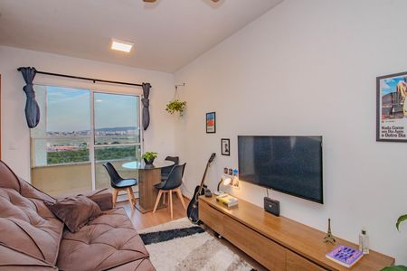 Sala de apartamento para alugar com 2 quartos, 49m² em Humaitá, Porto Alegre