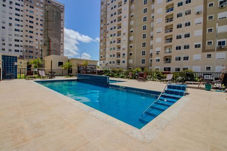 Área comum - Piscina de apartamento para alugar com 2 quartos, 49m² em Humaitá, Porto Alegre