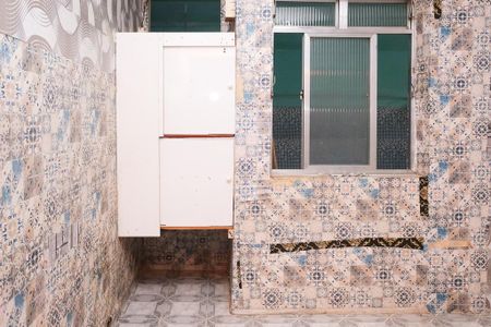 Casa para alugar com 100m², 2 quartos e 1 vaga Casa para alugar com 100m², 2 quartos e 1 vagaQuarto