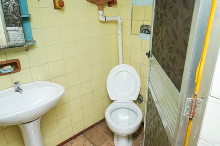 Casa para alugar com 100m², 2 quartos e 1 vaga Casa para alugar com 100m², 2 quartos e 1 vagaBanheiro