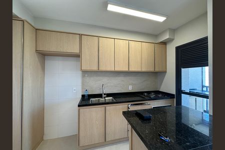 Cozinha de apartamento para alugar com 2 quartos, 48m² em Nova Aldeinha, Barueri