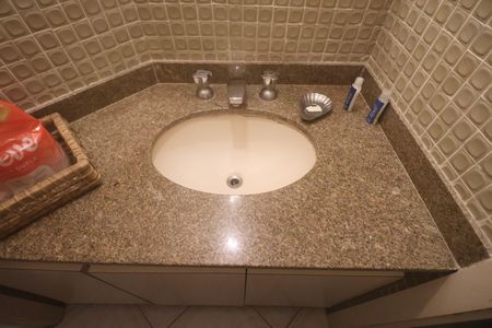 Apartamento para alugar com 86m², 2 quartos e 2 vagas Apartamento para alugar com 86m², 2 quartos e 2 vagasBanheiro Social