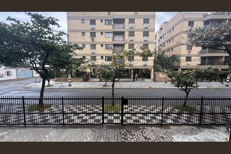 Fachada de apartamento para alugar com 2 quartos, 86m² em Jardim Ana Maria, Guarujá