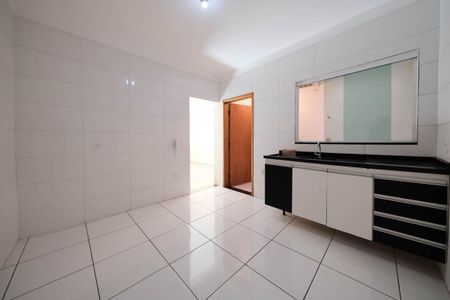 Casa de condomínio à venda com 97m², 3 quartos e 1 vagaCozinha e Área de Serviço