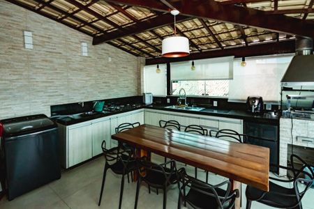 Apartamento para alugar com 2 quartos, 50m² em Piratininga, Belo Horizonte