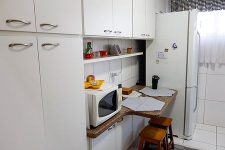 Apartamento à venda com 60m², 2 quartos e 1 vaga Apartamento à venda com 60m², 2 quartos e 1 vagaCozinha
