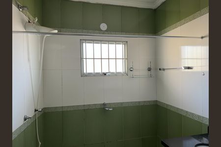 Casa para alugar com 130m², 3 quartos e 2 vagas Casa para alugar com 130m², 3 quartos e 2 vagasBanheiro da Suíte