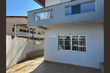 Casa para alugar com 130m², 3 quartos e 2 vagas Casa para alugar com 130m², 3 quartos e 2 vagasÁrea externa