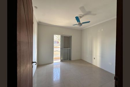 Casa para alugar com 130m², 3 quartos e 2 vagas Casa para alugar com 130m², 3 quartos e 2 vagasQuarto 1