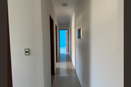 Casa para alugar com 130m², 3 quartos e 2 vagas Casa para alugar com 130m², 3 quartos e 2 vagasCorredor