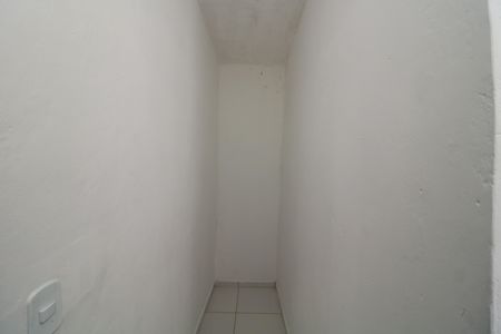 Despensa de casa para alugar com 3 quartos, 180m² em Jardim Três Marias, São Paulo
