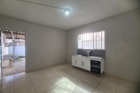 Casa para alugar com 80m², 1 quarto e sem vaga Casa para alugar com 80m², 1 quarto e sem vagaCozinha