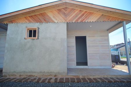 Casa para alugar com 42m², 2 quartos e 1 vagaEntrada