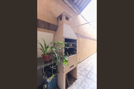 Casa à venda com 102m², 3 quartos e 1 vagaChurrasqueira