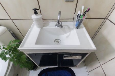 Casa à venda com 102m², 3 quartos e 1 vagaBanheiro 1