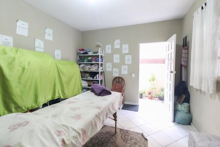 Casa à venda com 102m², 3 quartos e 1 vagaQuarto de Serviço