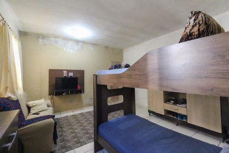 Quarto 3 de casa à venda com 3 quartos, 102m² em Guaianases, São Paulo