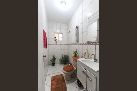 Casa à venda com 102m², 3 quartos e 1 vagaBanheiro 2