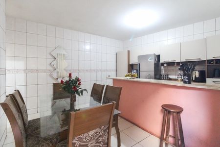 Casa à venda com 102m², 3 quartos e 1 vagaCozinha