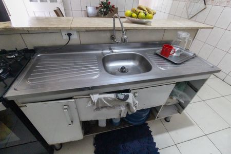 Cozinha de casa à venda com 3 quartos, 102m² em Guaianases, São Paulo