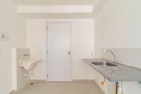 Apartamento para alugar com 1 quarto, 24m² em Parque Industrial Tomas Edson, São Paulo