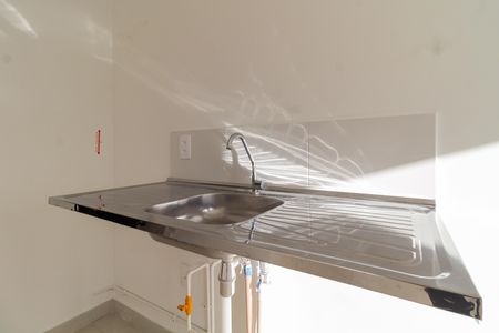Apartamento para alugar com 1 quarto, 24m² em Parque Industrial Tomas Edson, São Paulo