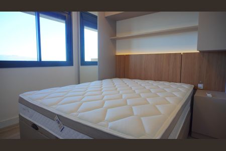 Quarto suite  de kitnet/studio para alugar com 1 quarto, 37m² em Jardim do Salso, Porto Alegre