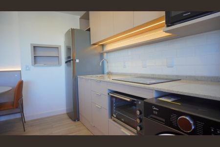 Cozinha  de kitnet/studio à venda com 1 quarto, 37m² em Jardim do Salso, Porto Alegre