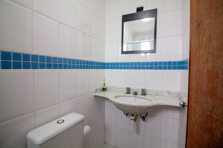 Apartamento para alugar com 54m², 2 quartos e 1 vaga Apartamento para alugar com 54m², 2 quartos e 1 vagaBanheiro da Suíte