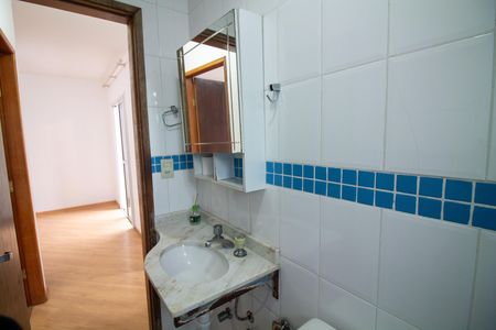 Apartamento para alugar com 54m², 2 quartos e 1 vaga Apartamento para alugar com 54m², 2 quartos e 1 vagaBanheiro