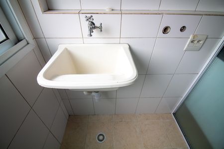Área de Serviço de apartamento à venda com 2 quartos, 54m² em Vila das Belezas, São Paulo