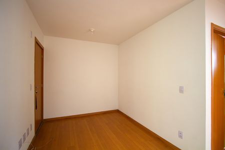 Sala de apartamento para alugar com 2 quartos, 42m² em Vila Lage, São Gonçalo