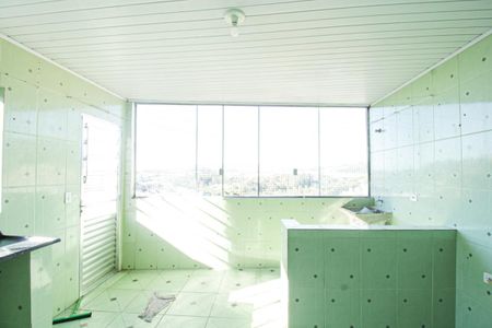 Cozinha de casa para alugar com 1 quarto, 50m² em Jardim Jaragua, São Paulo