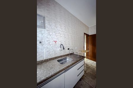 Casa para alugar com 285m², 6 quartos e 4 vagas Casa para alugar com 285m², 6 quartos e 4 vagasCozinha (Casa 2)