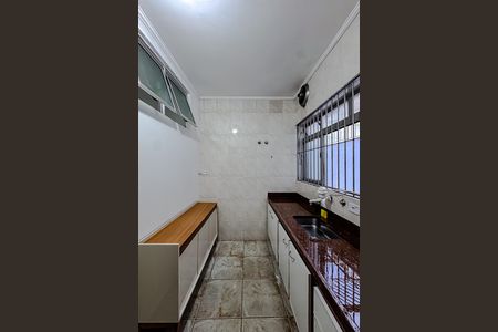 Casa para alugar com 285m², 6 quartos e 4 vagas Casa para alugar com 285m², 6 quartos e 4 vagasCozinha
