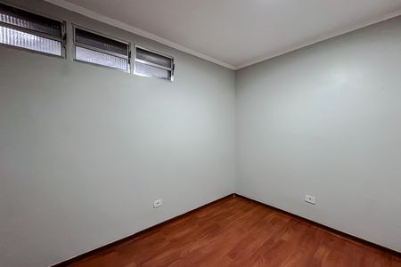 Quarto 2 (Casa 2) de casa para alugar com 6 quartos, 285m² em Jardim Analia Franco, São Paulo