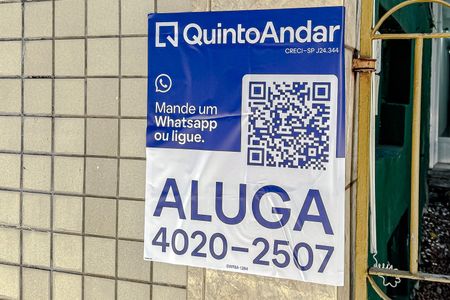 Plaquinha de casa para alugar com 6 quartos, 285m² em Jardim Analia Franco, São Paulo
