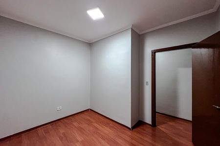 Casa para alugar com 285m², 6 quartos e 4 vagas Casa para alugar com 285m², 6 quartos e 4 vagasQuarto 1 (Casa 2)