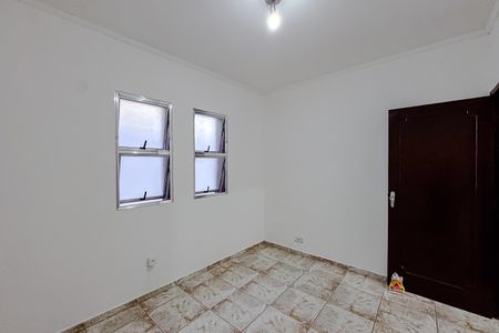 Casa para alugar com 285m², 6 quartos e 4 vagas Casa para alugar com 285m², 6 quartos e 4 vagasQuarto 1