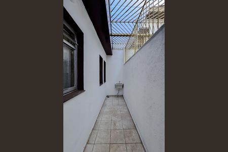 Casa para alugar com 285m², 6 quartos e 4 vagas Casa para alugar com 285m², 6 quartos e 4 vagasÁrea de Serviço