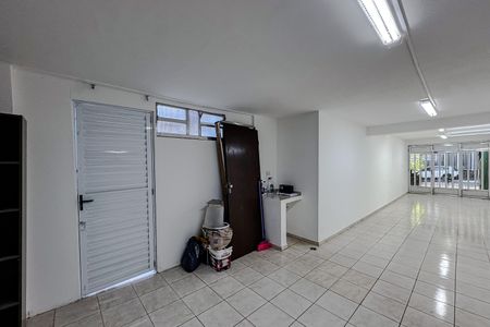 Casa para alugar com 285m², 6 quartos e 4 vagas Casa para alugar com 285m², 6 quartos e 4 vagasGaragem