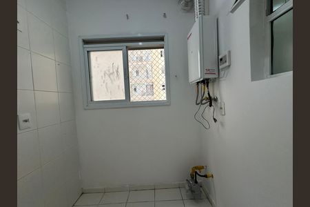 Área de Serviço de apartamento para alugar com 3 quartos, 80m² em Jardim Tupanci, Barueri