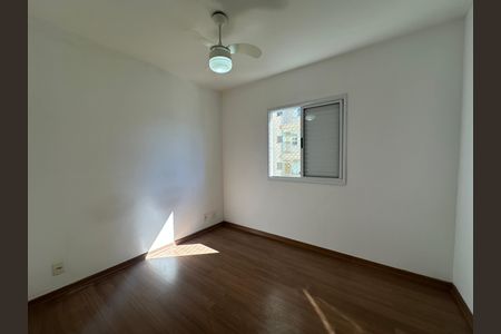 Suíte de apartamento para alugar com 3 quartos, 80m² em Jardim Tupanci, Barueri