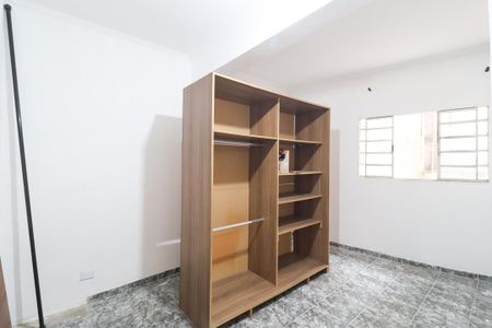 Casa para alugar com 40m², 1 quarto e sem vaga