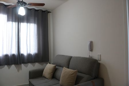 Sala de apartamento para alugar com 1 quarto, 25m² em Parque Industrial Tomas Edson, São Paulo